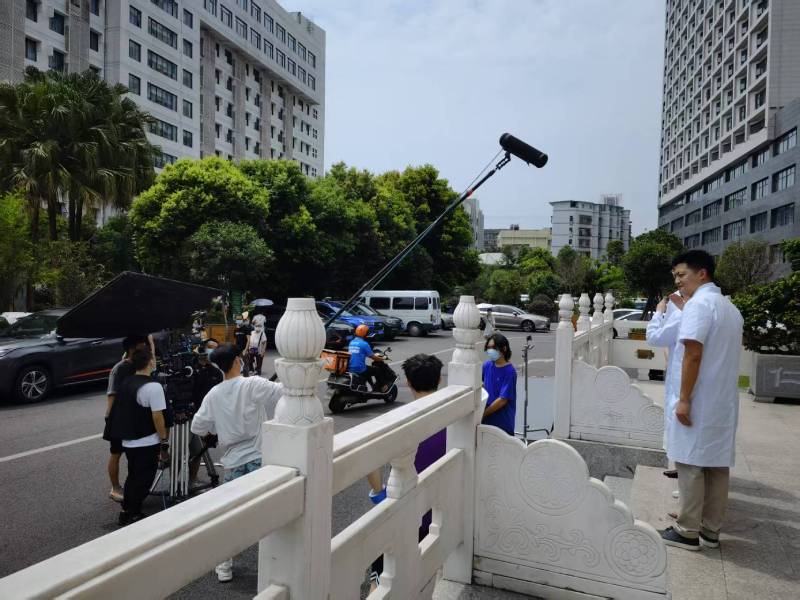 武都区广告片拍摄公司低成本实现高规格制作的诀窍